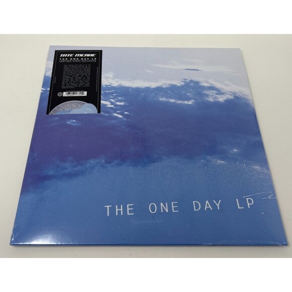 Tate McRae The One Day Blue Sky LP  Blue Heart Vinyl Vertigo Vinyl 529/1000 - Picture 2 of 6